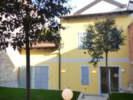 Visualizza le foto dell'immobile