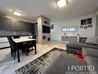 Visualizza le foto dell'immobile