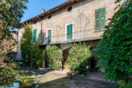 Visualizza le foto dell'immobile