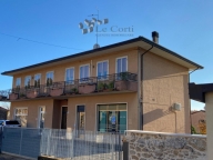 Visualizza le foto dell'immobile