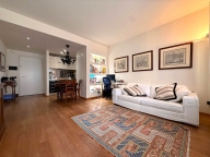 Visualizza le foto dell'immobile