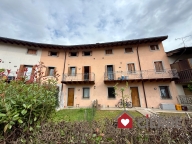 Visualizza le foto dell'immobile