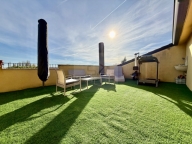 Visualizza le foto dell'immobile