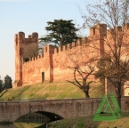 Visualizza le foto dell'immobile