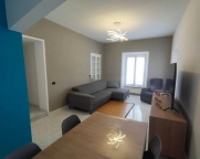 Visualizza le foto dell'immobile