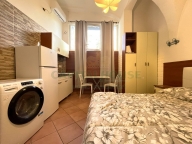 Visualizza le foto dell'immobile