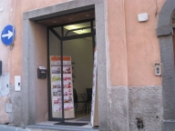 Visualizza le foto dell'immobile