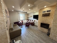 Visualizza le foto dell'immobile