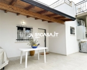 Visualizza le foto dell'immobile