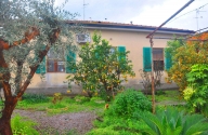 Visualizza le foto dell'immobile