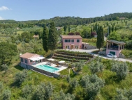 Visualizza le foto dell'immobile