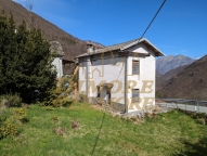 Visualizza le foto dell'immobile