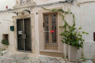 Visualizza le foto dell'immobile