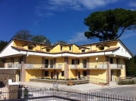 Visualizza le foto dell'immobile