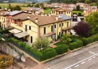 Visualizza le foto dell'immobile Visualizza le foto dell'immobile