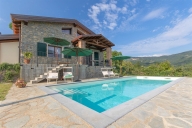 Visualizza le foto dell'immobile