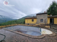 Visualizza le foto dell'immobile