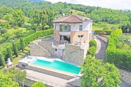 Visualizza le foto dell'immobile