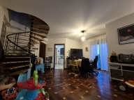 Visualizza le foto dell'immobile