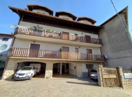 Visualizza le foto dell'immobile