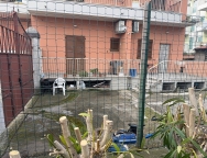 Visualizza le foto dell'immobile