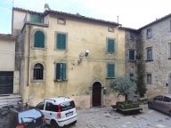 Visualizza le foto dell'immobile