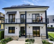 Visualizza le foto dell'immobile