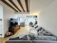 Visualizza le foto dell'immobile