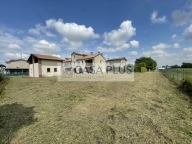 Visualizza le foto dell'immobile