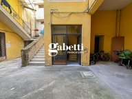 Visualizza le foto dell'immobile