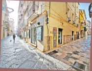 Visualizza le foto dell'immobile