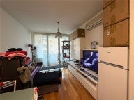 Visualizza le foto dell'immobile