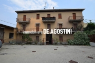 Visualizza le foto dell'immobile