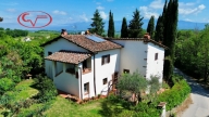 Visualizza le foto dell'immobile