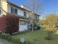 Visualizza le foto dell'immobile Visualizza le foto dell'immobile