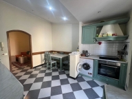 Visualizza le foto dell'immobile