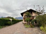 Visualizza le foto dell'immobile