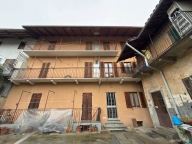 Visualizza le foto dell'immobile