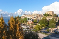 Visualizza le foto dell'immobile