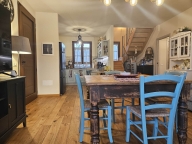 Visualizza le foto dell'immobile