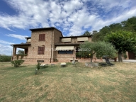 Visualizza le foto dell'immobile Visualizza le foto dell'immobile