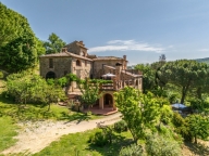 Visualizza le foto dell'immobile