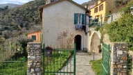 Visualizza le foto dell'immobile