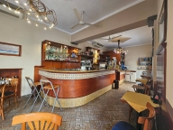 Visualizza le foto dell'immobile