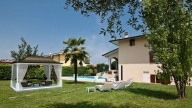 Visualizza le foto dell'immobile