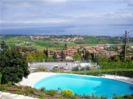 Visualizza le foto dell'immobile