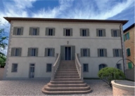 Visualizza le foto dell'immobile
