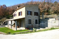 Visualizza le foto dell'immobile