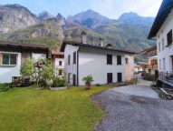 Visualizza le foto dell'immobile