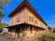 Visualizza le foto dell'immobile